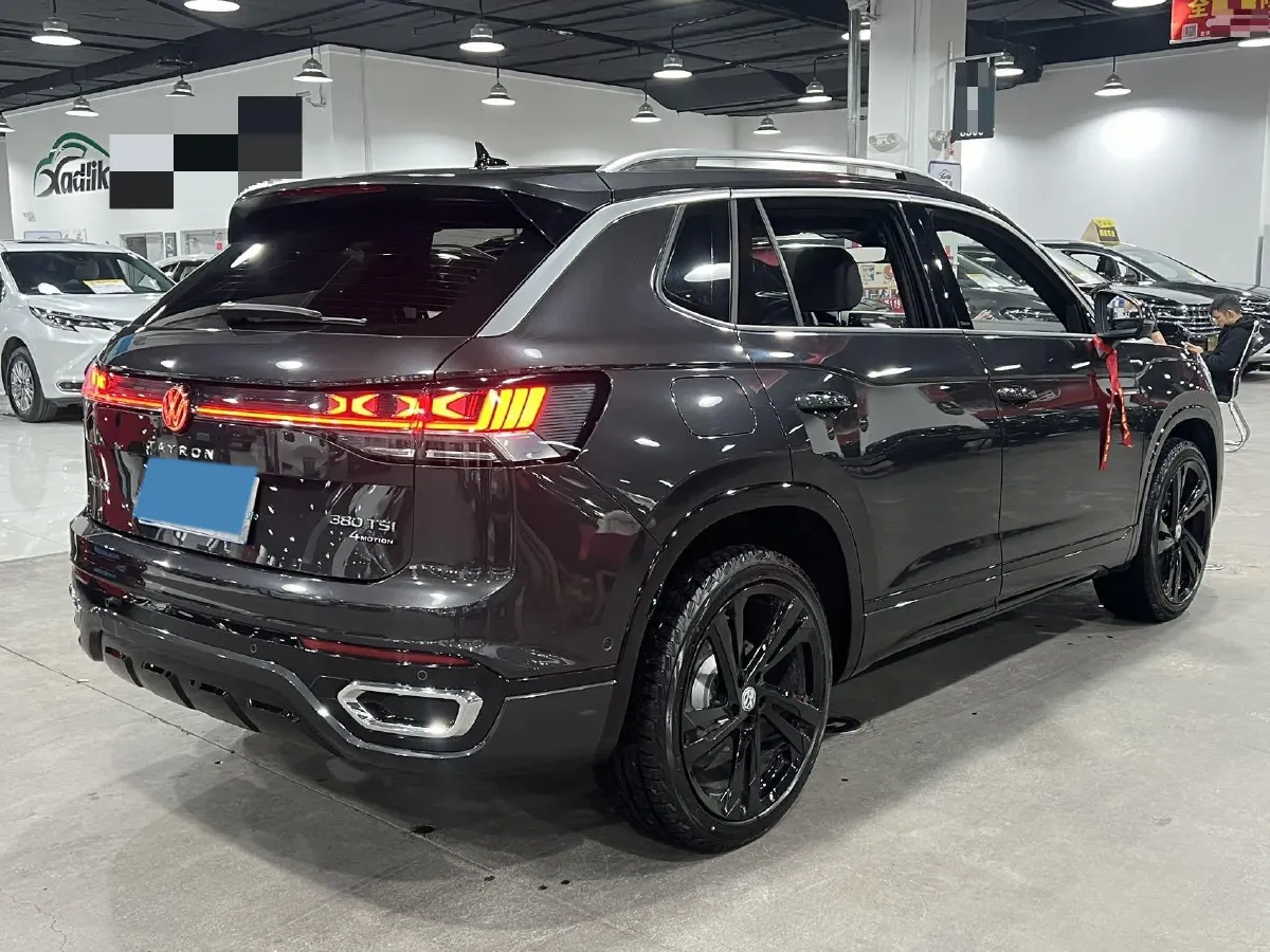 2024 Volkswagen Tayron 2.0T 220HP L4 7DCT,autocango,china used car exporter,china ev exporter,chinese used car exporter,chinese used ev exporter