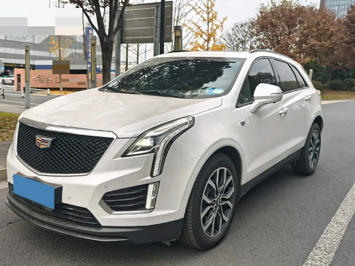 2022 Cadillac XT5 2.0T 237HP L4 9AT
