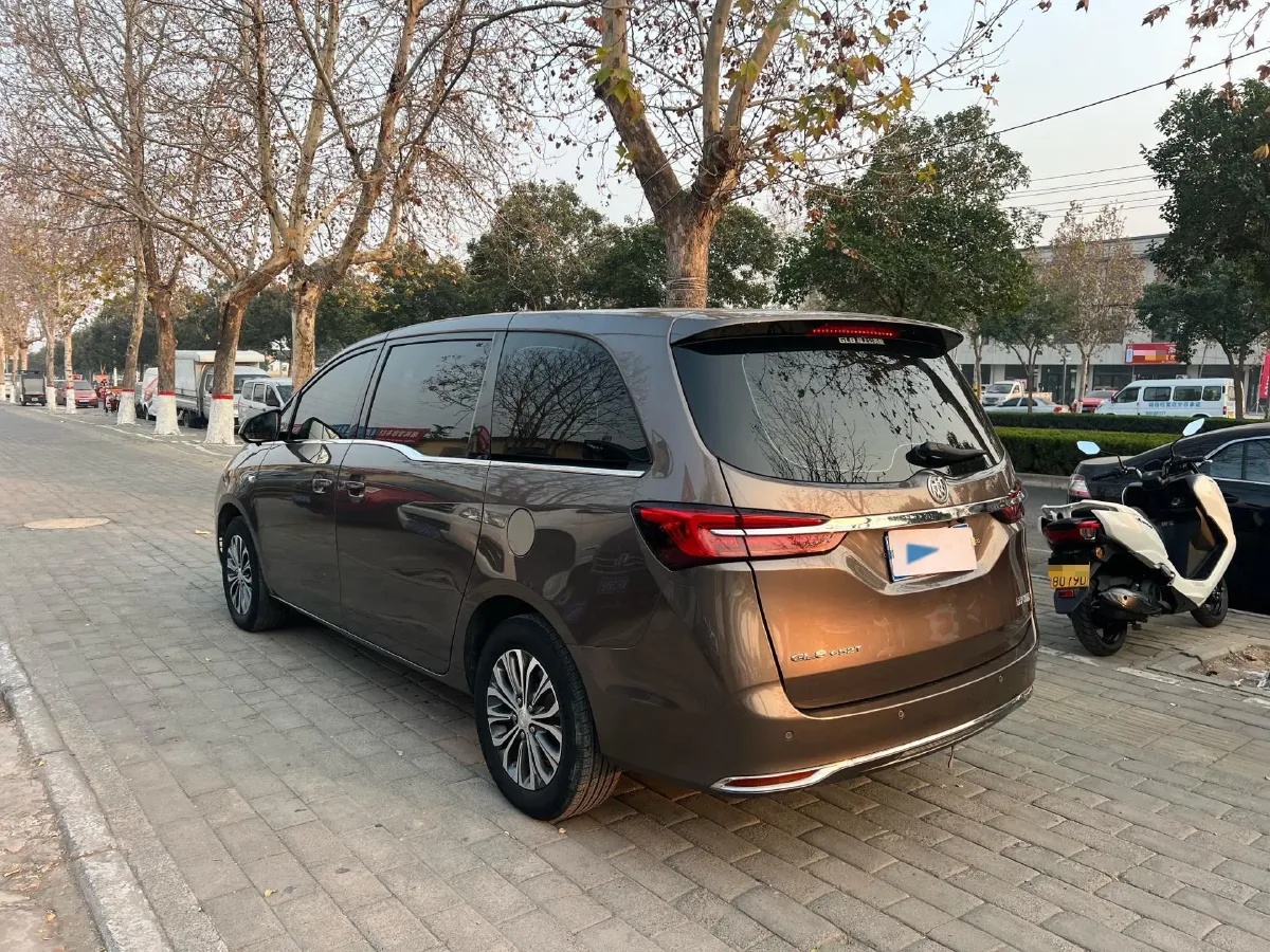 2021 Buick GL8 2.0T 237HP L4 9AT,autocango,china used car exporter,china ev exporter,chinese used car exporter,chinese used ev exporter