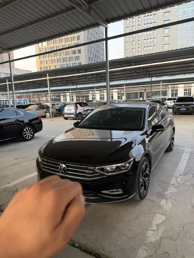 2020 Volkswagen Magotan 2.0T 186HP L4 7DCT