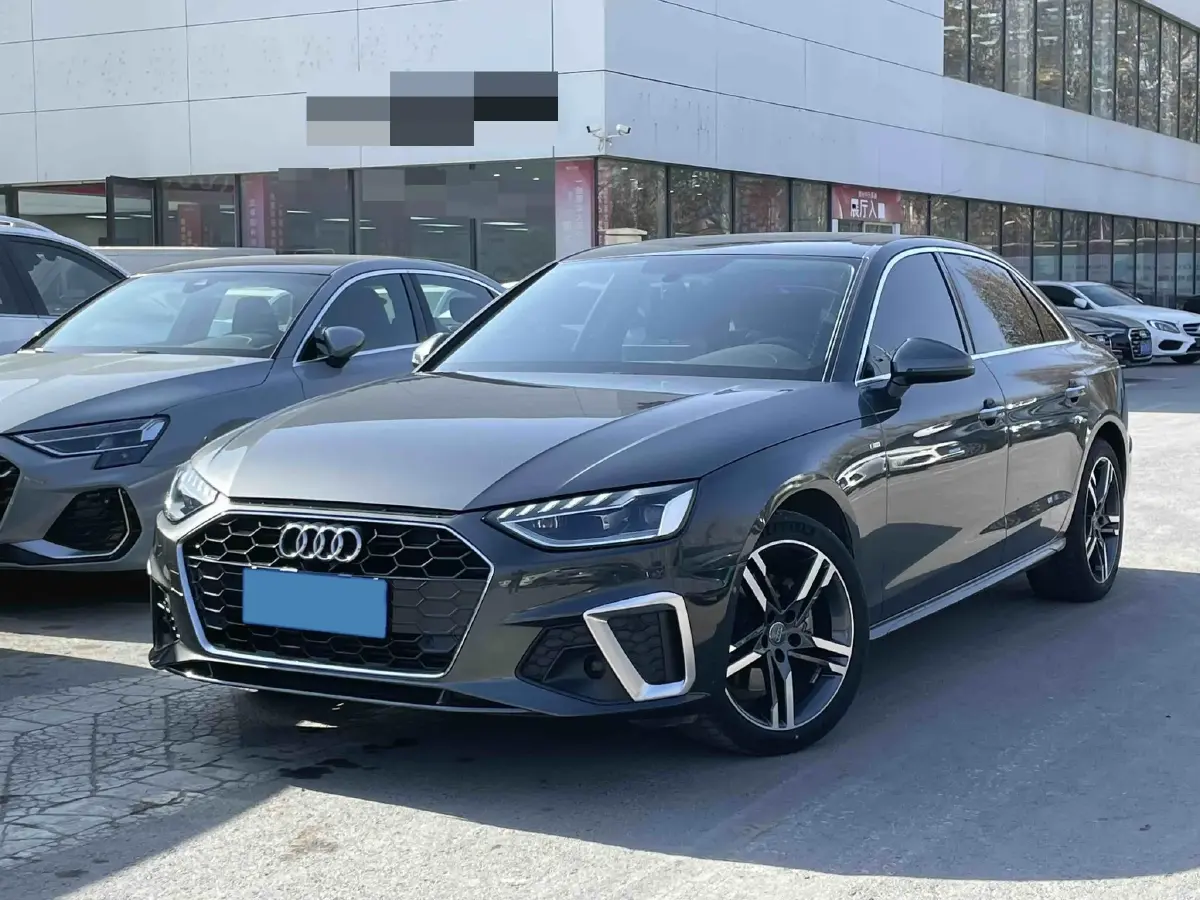 2020 Audi A4L 2.0T 190HP L4 7DCT