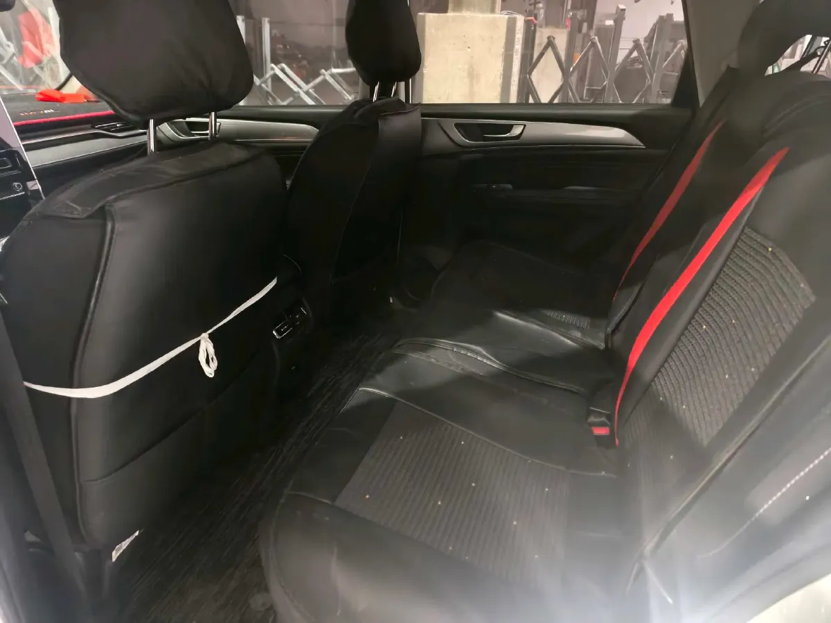 2023 Haval M6 1.5T 150HP L4 6MT,autocango,china used car exporter,china ev exporter,chinese used car exporter,chinese used ev exporter