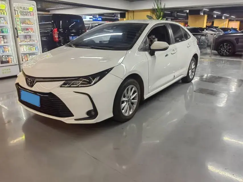 2021 Toyota Corolla 1.2T 116HP L4 CVT