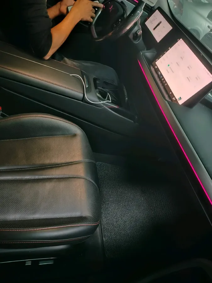 2022 DongFeng Forthing M7 2.0T 224HP L4 8AT,autocango,china used car exporter,china ev exporter,chinese used car exporter,chinese used ev exporter