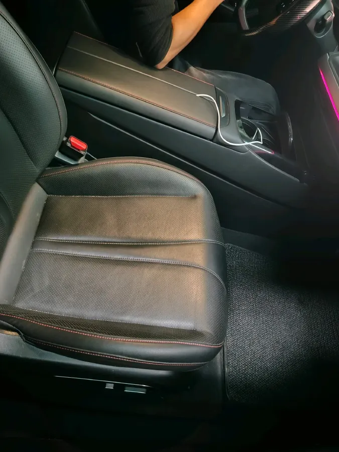 2022 DongFeng Forthing M7 2.0T 224HP L4 8AT,autocango,china used car exporter,china ev exporter,chinese used car exporter,chinese used ev exporter