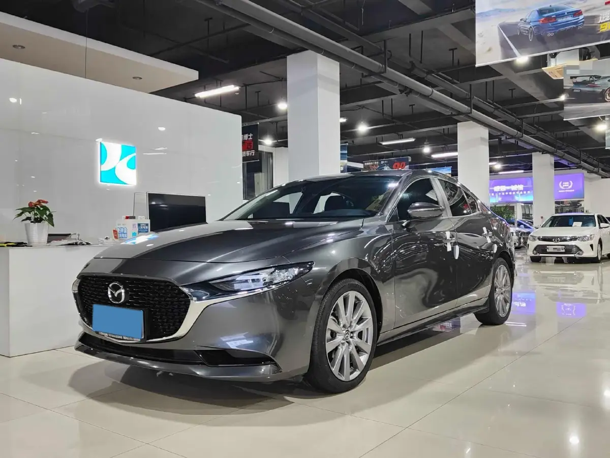 2020 Mazda 3 Axela 2.0L 158HP L4 6AT