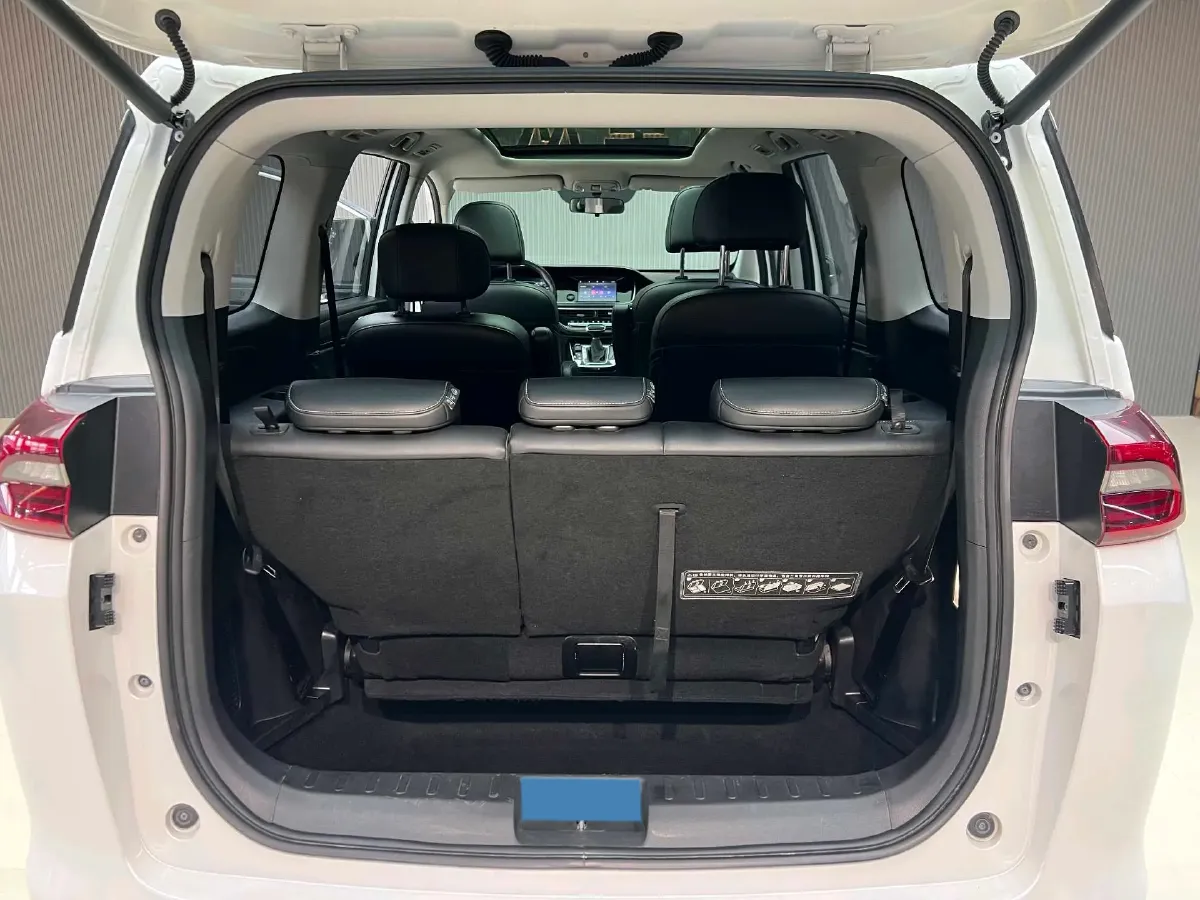 2021 GAC Trumpchi M6 1.5T 169HP L4 7DCT,autocango,china used car exporter,china ev exporter,chinese used car exporter,chinese used ev exporter