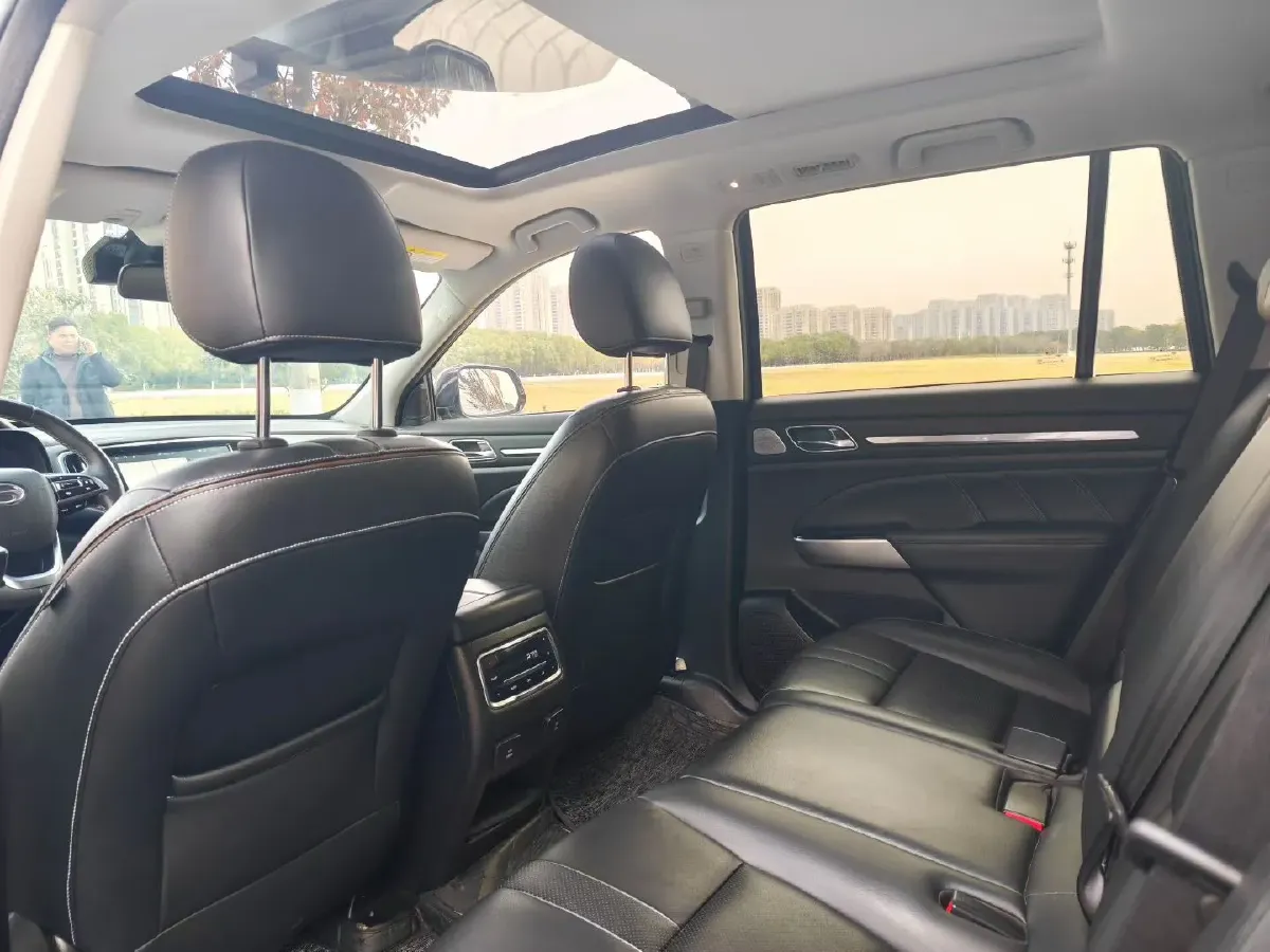 2020 GAC Trumpchi GS8 2.0T 252HP L4 6AT,autocango,china used car exporter,china ev exporter,chinese used car exporter,chinese used ev exporter