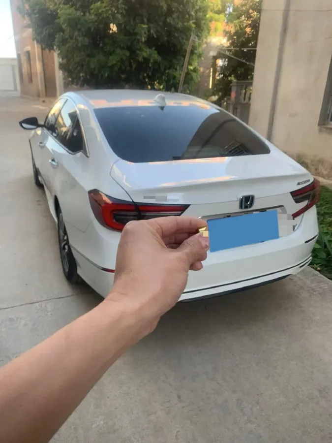 2022 Honda Accord 2.0L 146HP L4 E-CVT Hybrid,autocango,china used car exporter,china ev exporter,chinese used car exporter,chinese used ev exporter