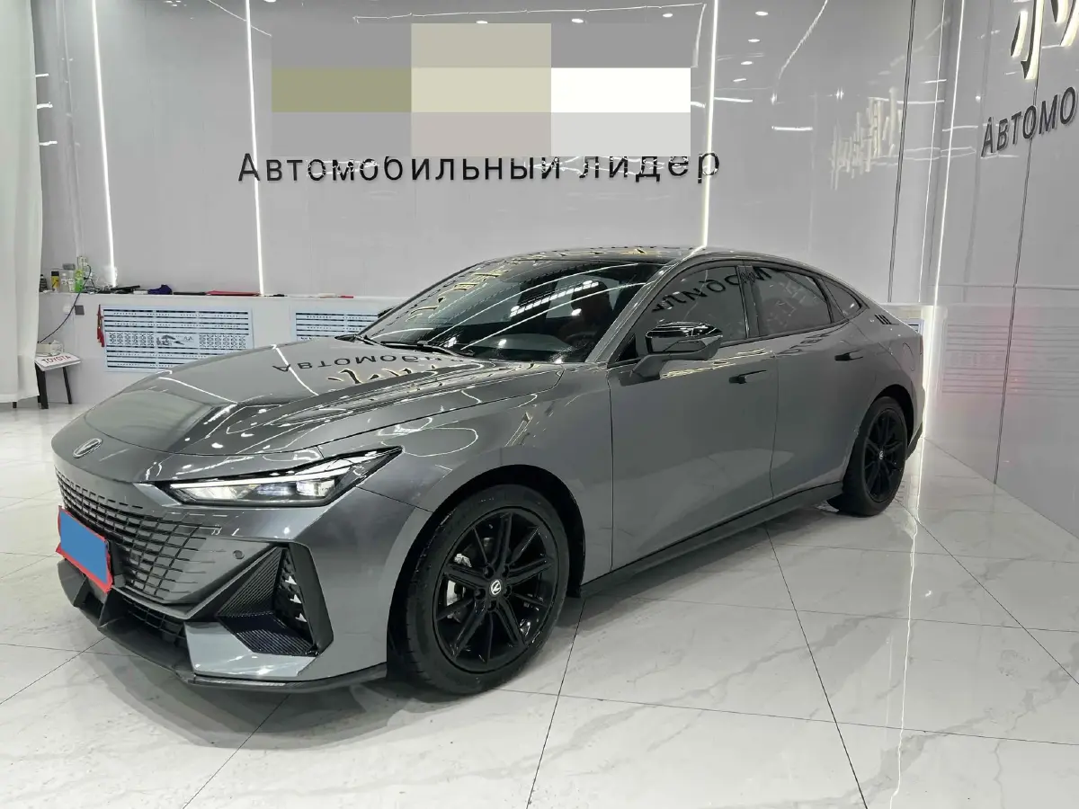 2022 ChangAn UNI-V 1.5T 188HP L4 7DCT