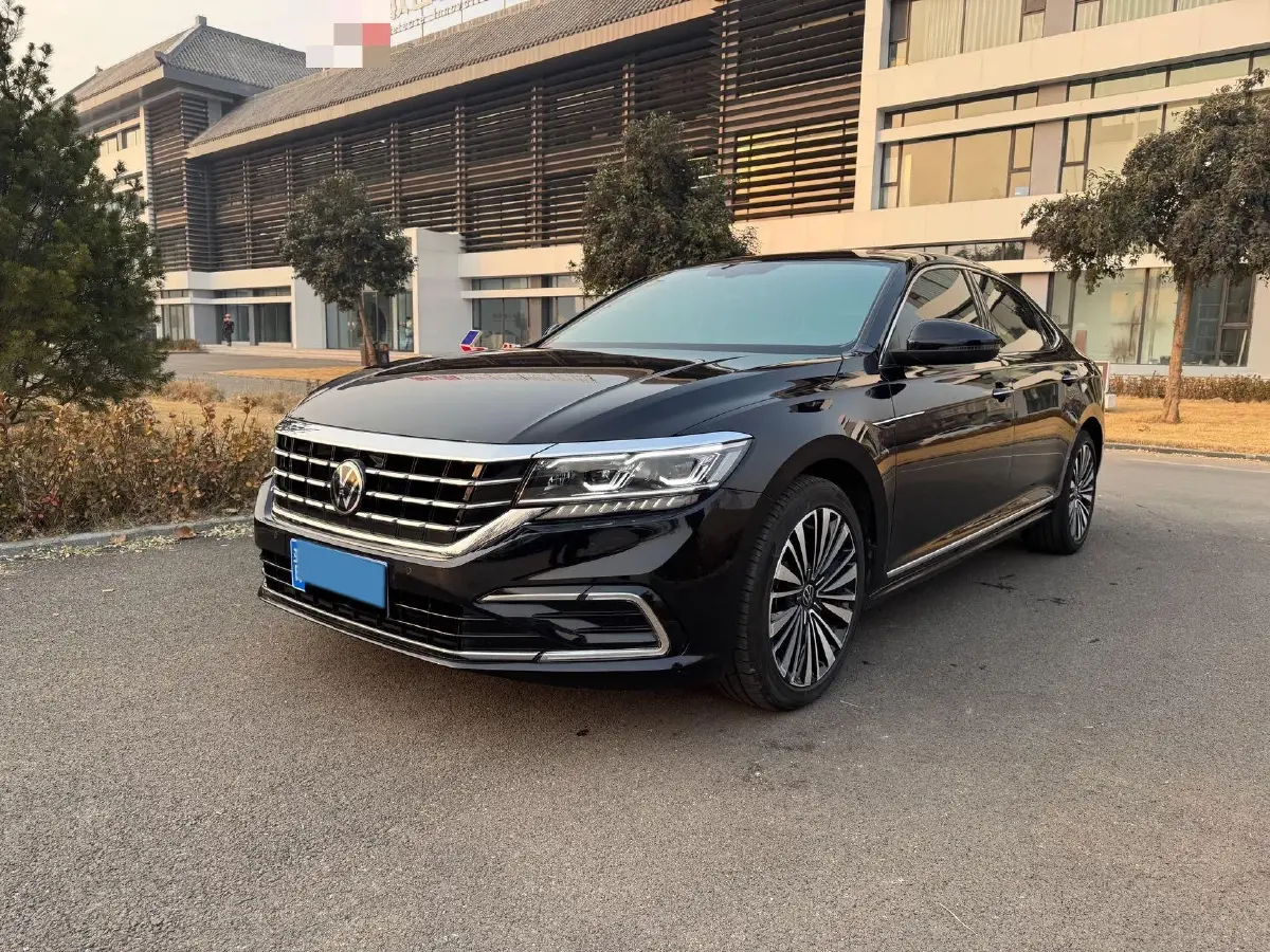 2021 Volkswagen Passat 2.0T 186HP L4 7DCT