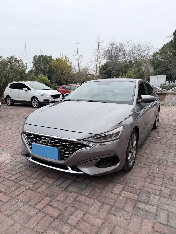 2019 Hyundai La Festa 1.6T 204HP L4 7DCT