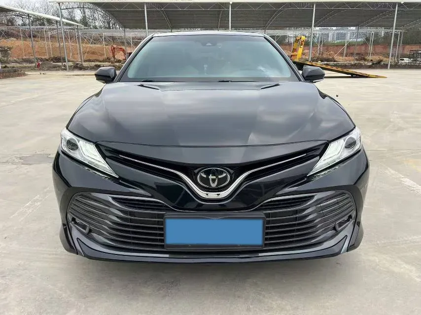 2019 Toyota Camry 2.5L 209HP L4 8AT,autocango,china used car exporter,china ev exporter,chinese used car exporter,chinese used ev exporter