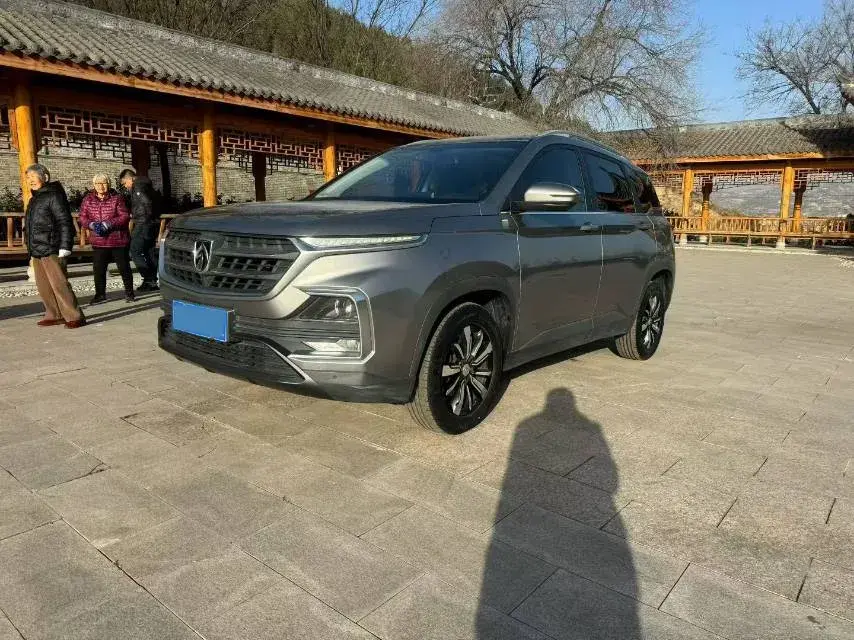 2018 BaoJun 530 1.5T 150HP L4 6MT
