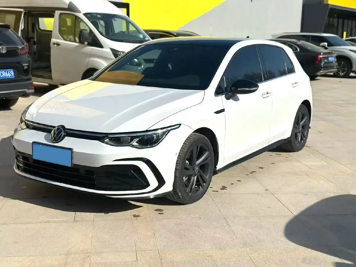 2021 Volkswagen Golf 1.4T 150HP L4 7DCT