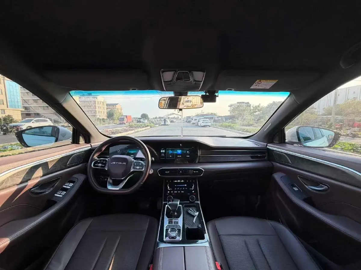 2022 Jetour X90 2.0T 254HP L4 7DCT,autocango,china used car exporter,china ev exporter,chinese used car exporter,chinese used ev exporter