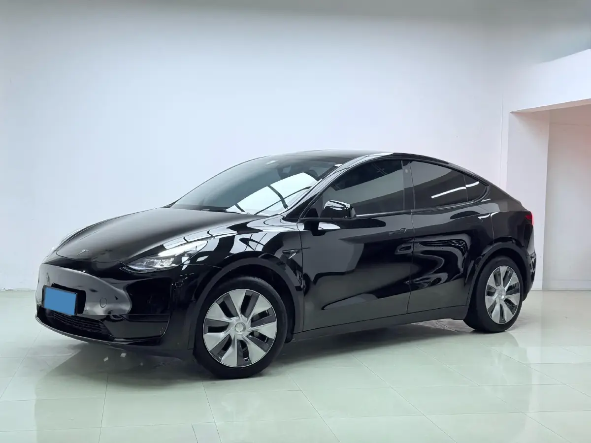 2022 Tesla Model Y BEV 60KWH