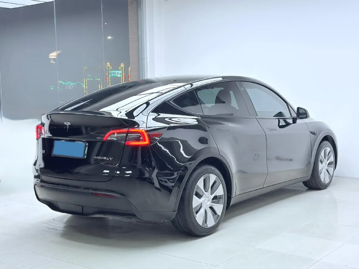2022 Tesla Model Y BEV 60KWH,autocango,china used car exporter,china ev exporter,chinese used car exporter,chinese used ev exporter
