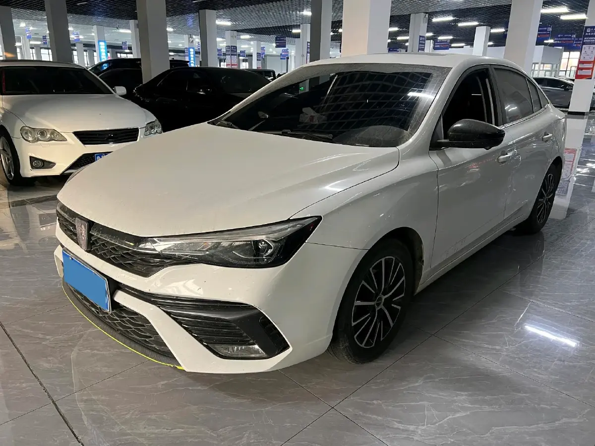 2021 Roewe i5 1.5L 120HP L4 CVT