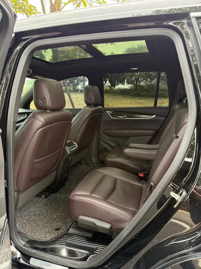 2021 Cadillac XT6 2.0T 237HP L4 9AT,autocango,china used car exporter,china ev exporter,chinese used car exporter,chinese used ev exporter