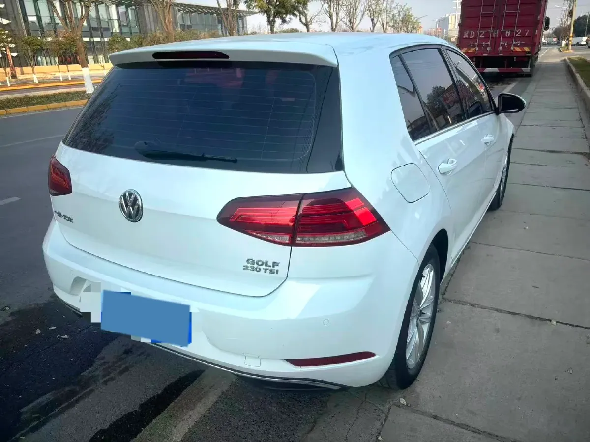 2018 Volkswagen Golf 1.4T 131HP L4 7DCT,autocango,china used car exporter,china ev exporter,chinese used car exporter,chinese used ev exporter