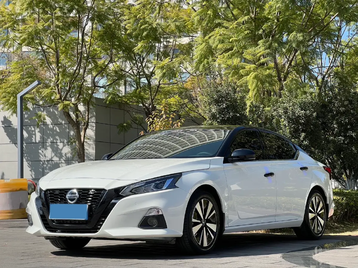 2021 Nissan Teana 2.0T 243HP L4 CVT