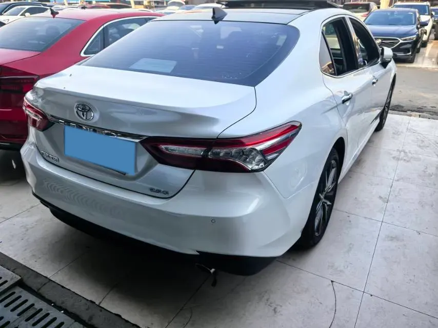 2021 Toyota Camry 2.5L 209HP L4 8AT,autocango,china used car exporter,china ev exporter,chinese used car exporter,chinese used ev exporter