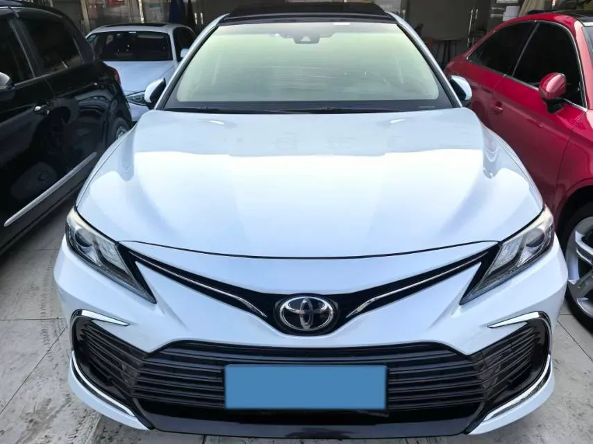 2021 Toyota Camry 2.5L 209HP L4 8AT,autocango,china used car exporter,china ev exporter,chinese used car exporter,chinese used ev exporter