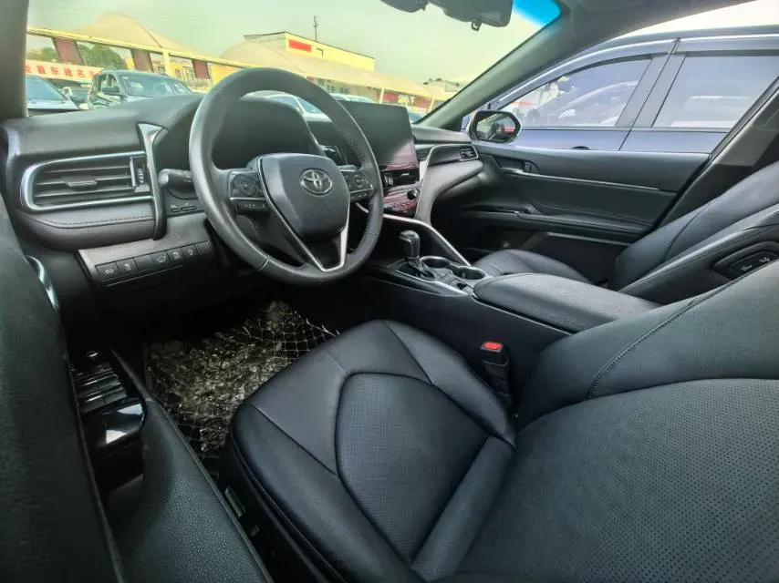 2021 Toyota Camry 2.5L 209HP L4 8AT,autocango,china used car exporter,china ev exporter,chinese used car exporter,chinese used ev exporter