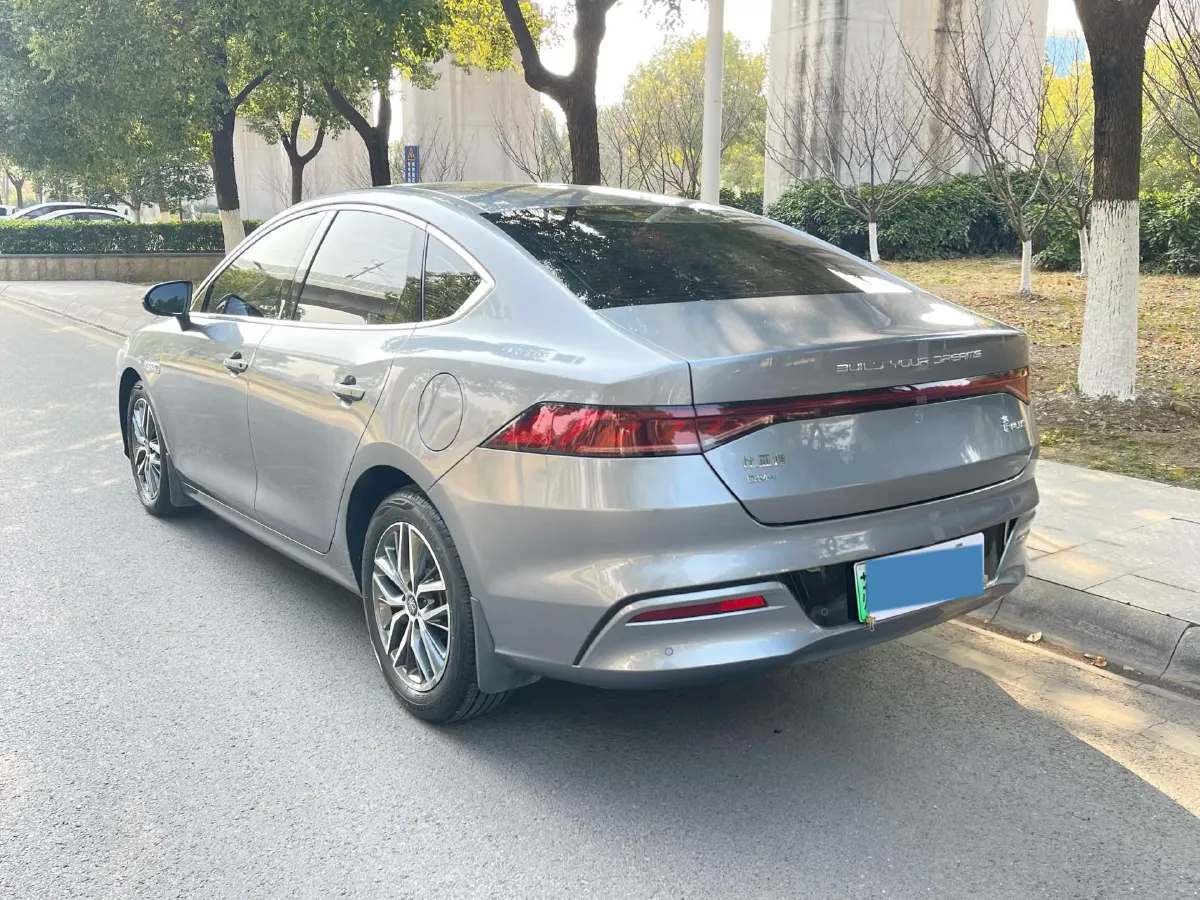 2021 Haval F7 1.5T 169HP L4 7DCT,autocango,china used car exporter,china ev exporter,chinese used car exporter,chinese used ev exporter