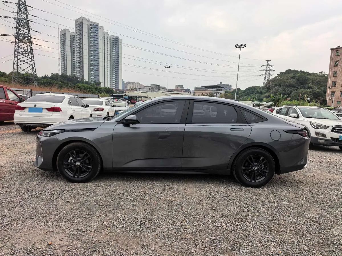 2023 ChangAn Lamore 1.5T 170HP L4 7DCT,autocango,china used car exporter,china ev exporter,chinese used car exporter,chinese used ev exporter