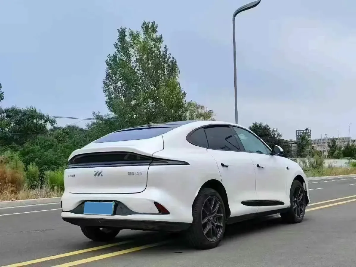 2023 IM LS6 BEV 71KWH,autocango,china used car exporter,china ev exporter,chinese used car exporter,chinese used ev exporter