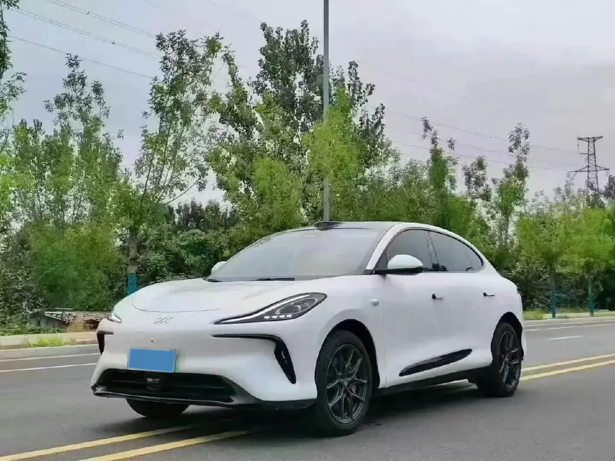 2023 IM LS6 BEV 71KWH