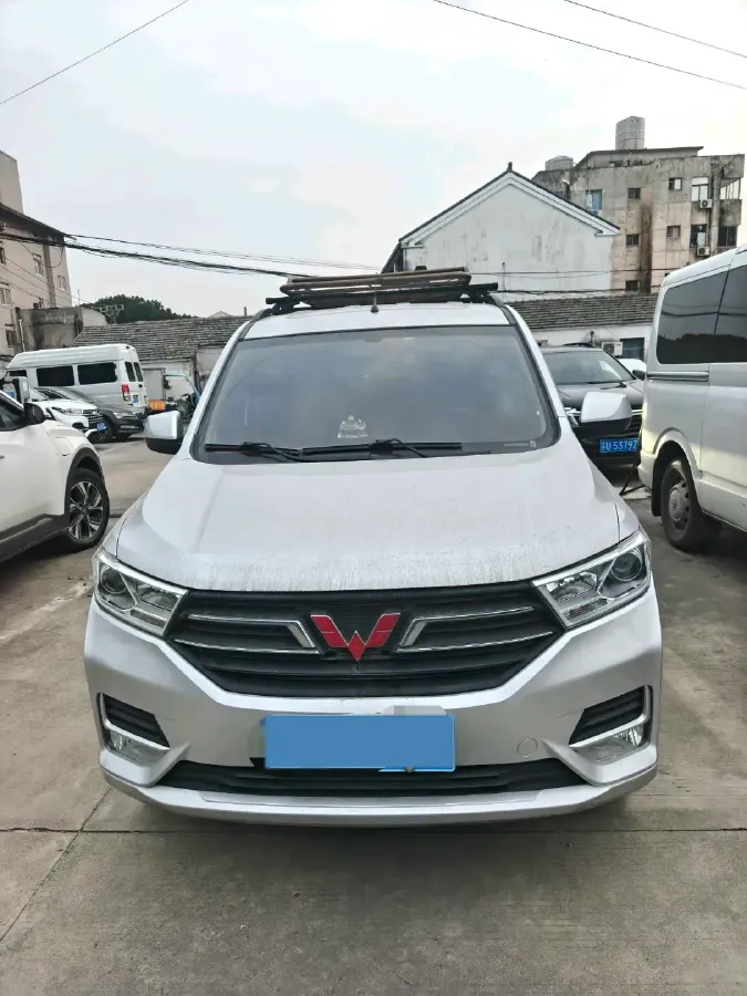 2021 Yema SiPaiKa 1.5L 109HP L4 5MT,autocango,china used car exporter,china ev exporter,chinese used car exporter,chinese used ev exporter