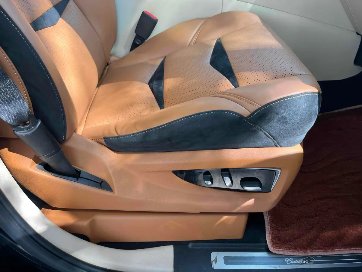 2018 Cadillac XT5 2.0T 250HP L4 8AT,autocango,china used car exporter,china ev exporter,chinese used car exporter,chinese used ev exporter