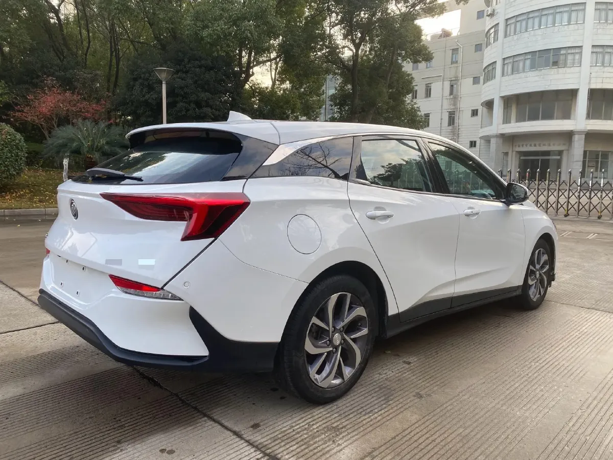 2022 Buick Velite 6 1.5L 102HP L4 E-CVT PHEV 9.5KWH,autocango,china used car exporter,china ev exporter,chinese used car exporter,chinese used ev exporter