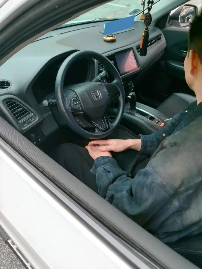 2019 Honda Vezel 1.5L 131HP L4 CVT,autocango,china used car exporter,china ev exporter,chinese used car exporter,chinese used ev exporter