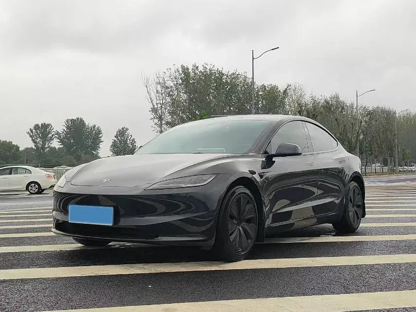 2023 HYPTEC GT BEV 80KWH