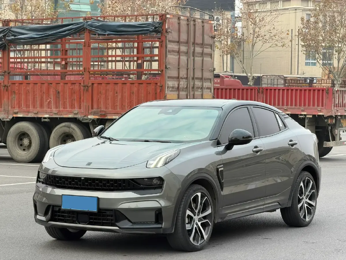 2020 LYNK&CO 05 2.0T 254HP L4 8AT