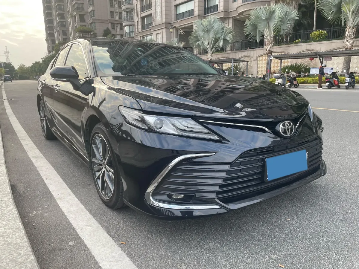 2021 Toyota Camry 2.5L 209HP L4 8AT,autocango,china used car exporter,china ev exporter,chinese used car exporter,chinese used ev exporter