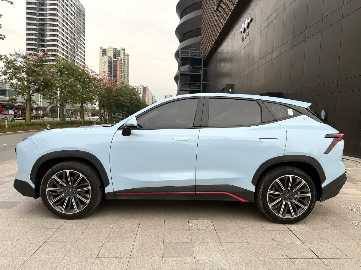 2022 Jetour DASHING 1.6T 197HP L4 7DCT,autocango,china used car exporter,china ev exporter,chinese used car exporter,chinese used ev exporter