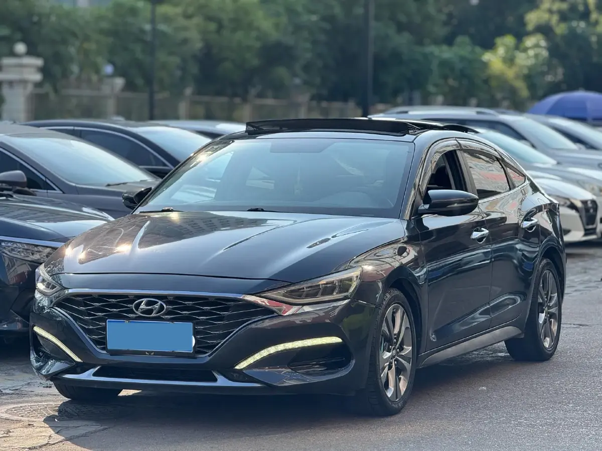 2019 Hyundai La Festa 1.6T 204HP L4 7DCT