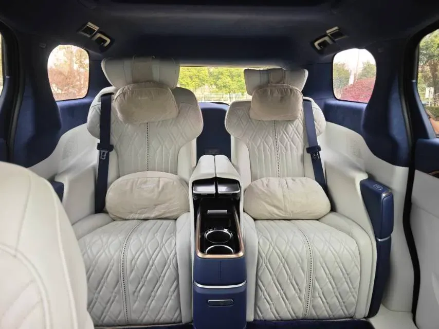 2020 Buick GL8 2.0T 237HP L4 9AT,autocango,china used car exporter,china ev exporter,chinese used car exporter,chinese used ev exporter