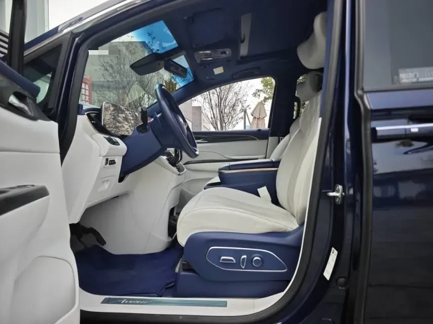 2020 Buick GL8 2.0T 237HP L4 9AT,autocango,china used car exporter,china ev exporter,chinese used car exporter,chinese used ev exporter