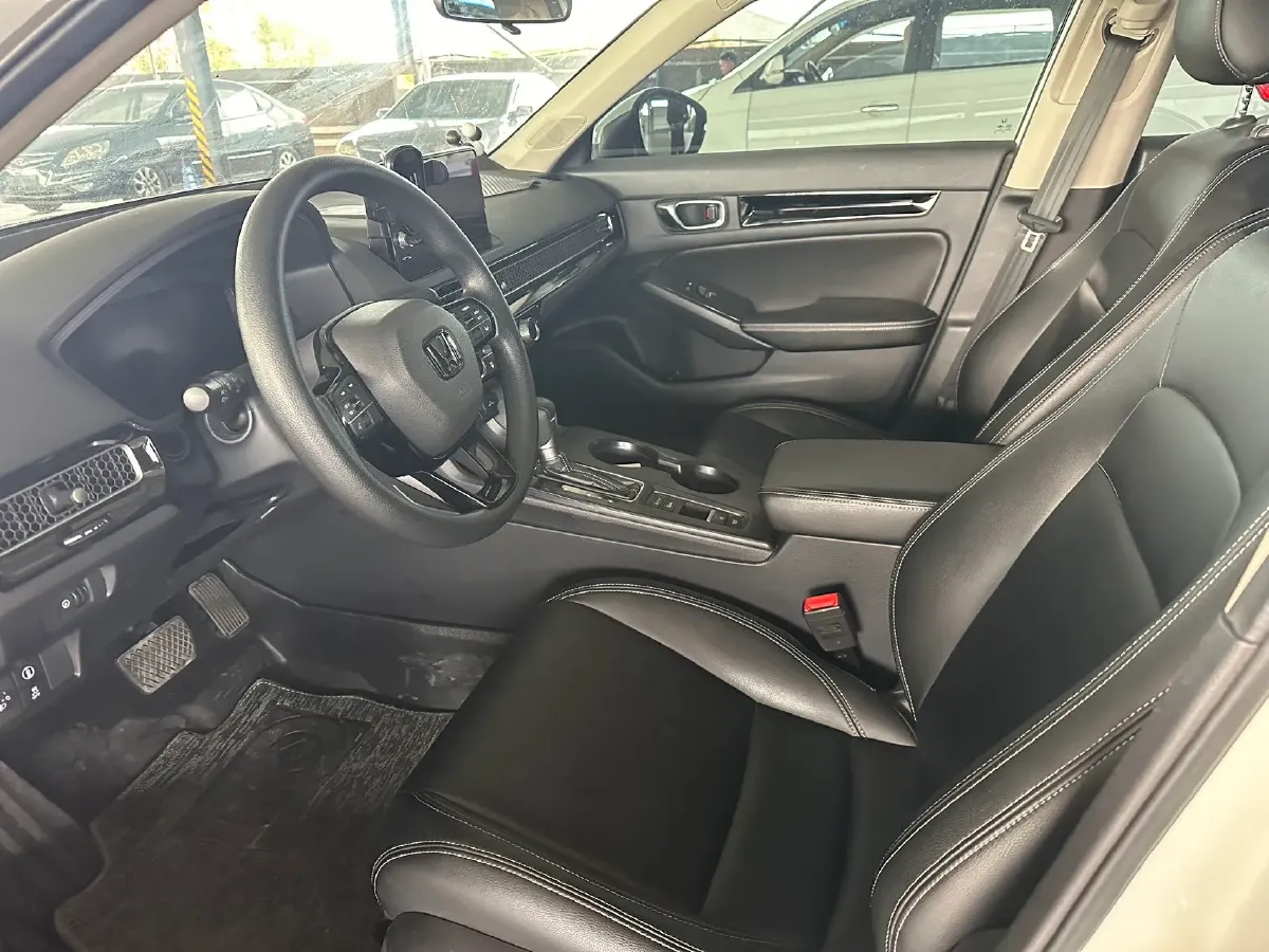 2023 Honda Civic 1.5T 182HP L4 CVT,autocango,china used car exporter,china ev exporter,chinese used car exporter,chinese used ev exporter