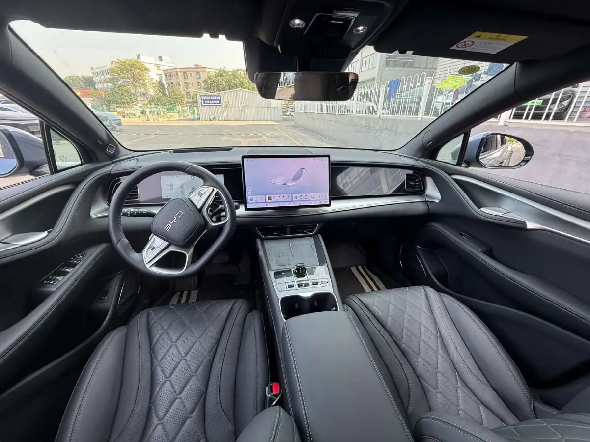 2025 BYD Sea Lion 07 BEV 80.64KWH,autocango,china used car exporter,china ev exporter,chinese used car exporter,chinese used ev exporter