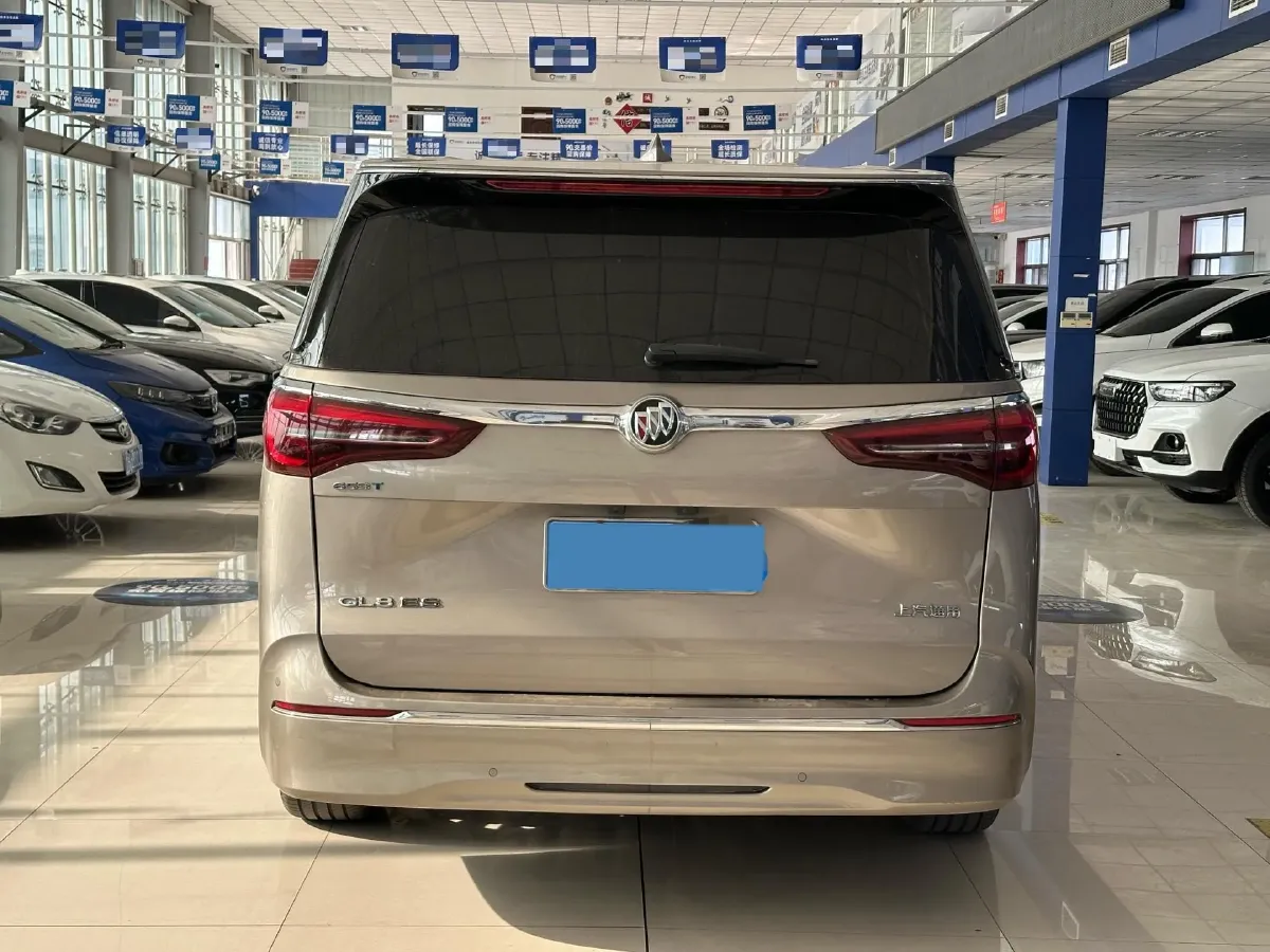 2022 Buick GL8 2.0T 237HP L4 9AT,autocango,china used car exporter,china ev exporter,chinese used car exporter,chinese used ev exporter