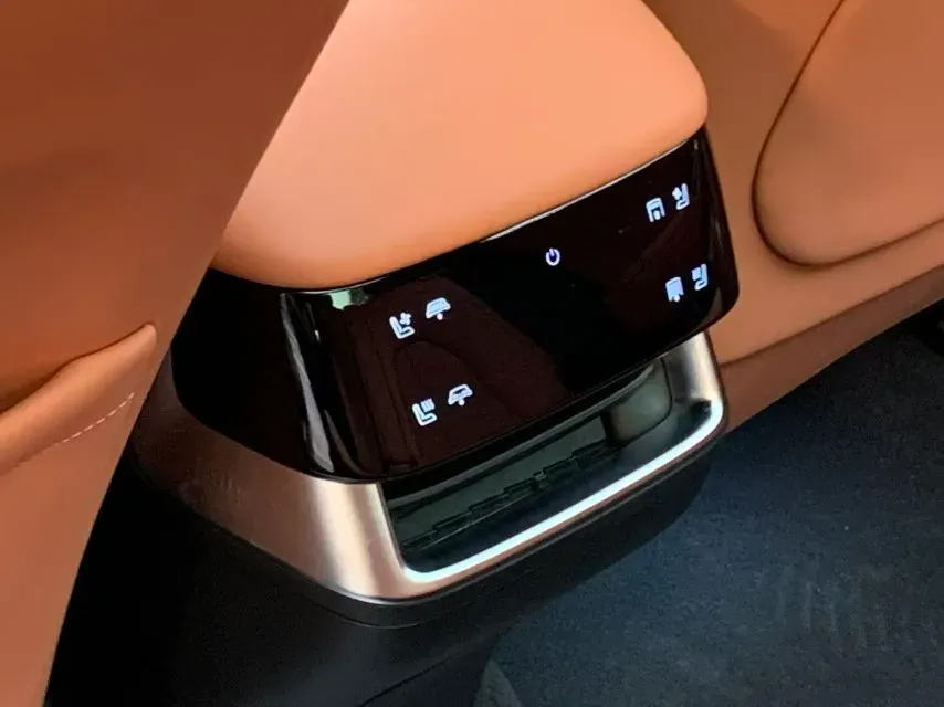 2025 ChangAn QiYuan E07 REEV 150HP REEV 39.05KWH,autocango,china used car exporter,china ev exporter,chinese used car exporter,chinese used ev exporter