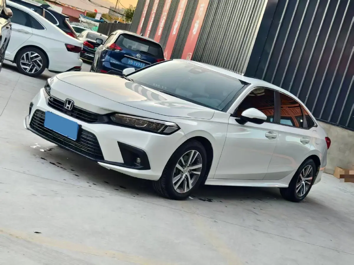 2023 Honda Civic 1.5T 182HP L4 CVT