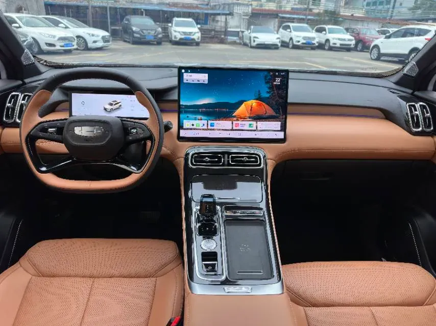 2025 Geely StarRay 1.5T 181HP L4 7DCT,autocango,china used car exporter,china ev exporter,chinese used car exporter,chinese used ev exporter